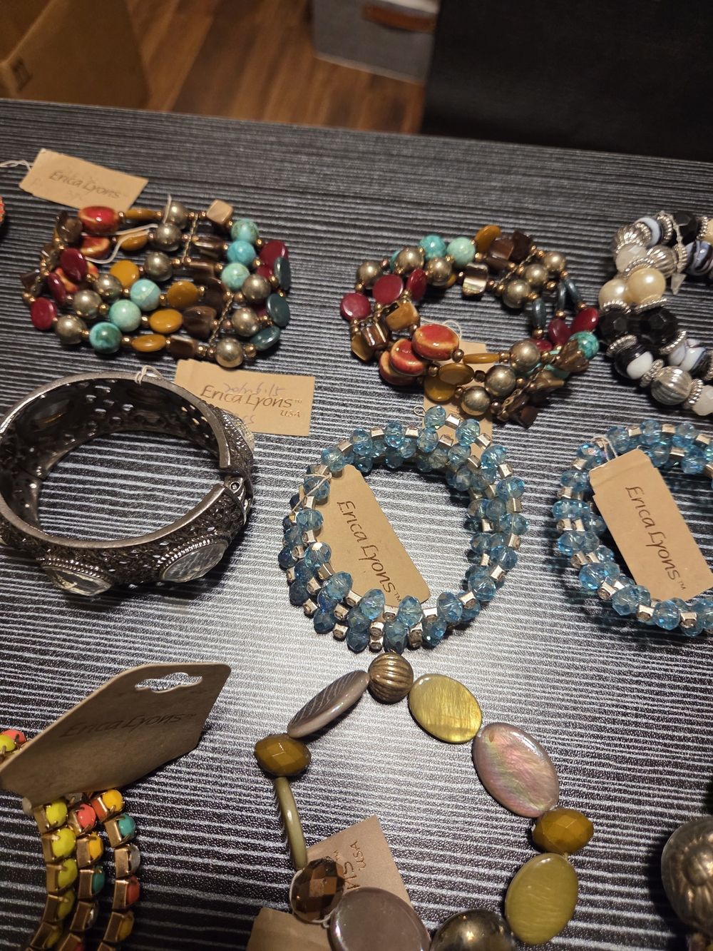 5 Lbs. of Jewelry By Erica Lyons Mixed - Picture 10 of 16